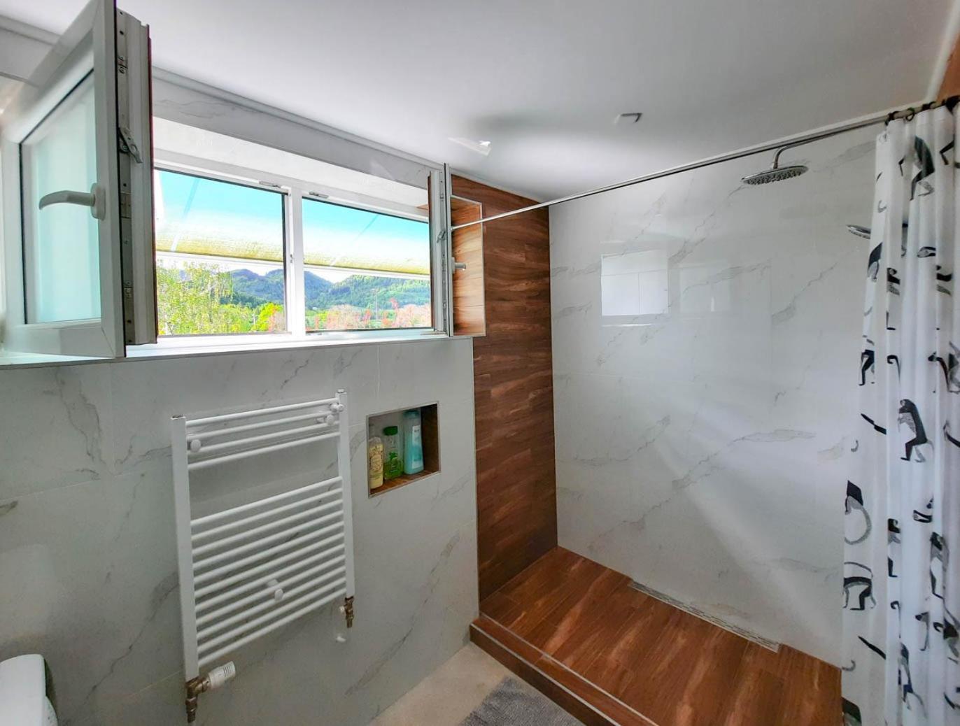 Deerwood Villa-Modern Cozy Apartment With Castle View Bled Exterior photo